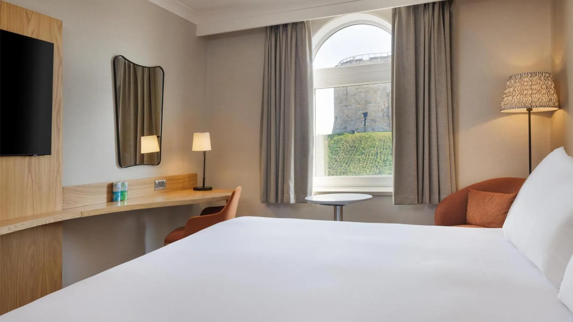 Hilton York Hotel 4*,